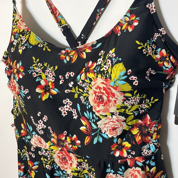 Torrid 2 SHORT LENGTH SIDE TIE SWIM DRESS - FLORAL - Picture 8 of 13